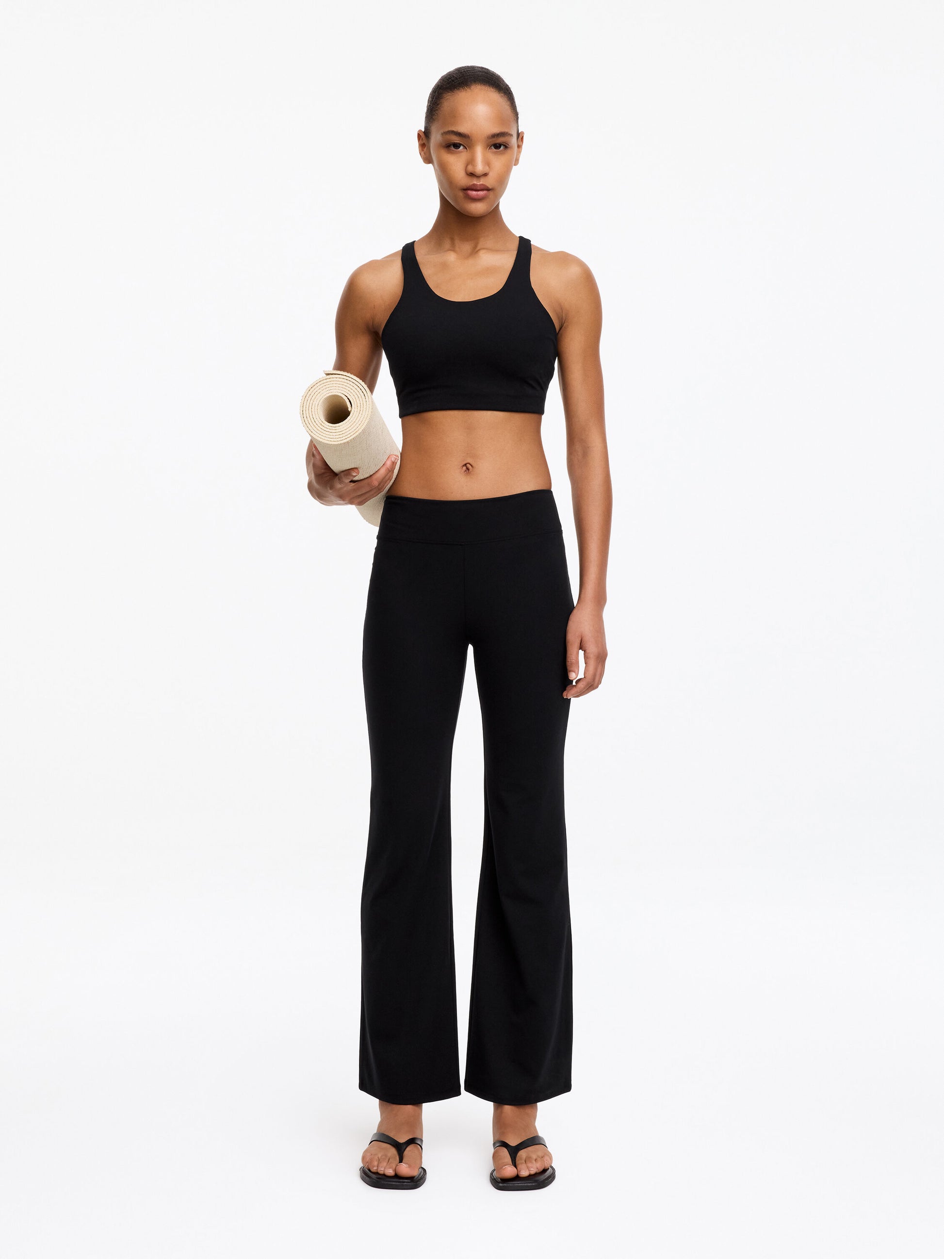 Cropped Flared Leggings - Black