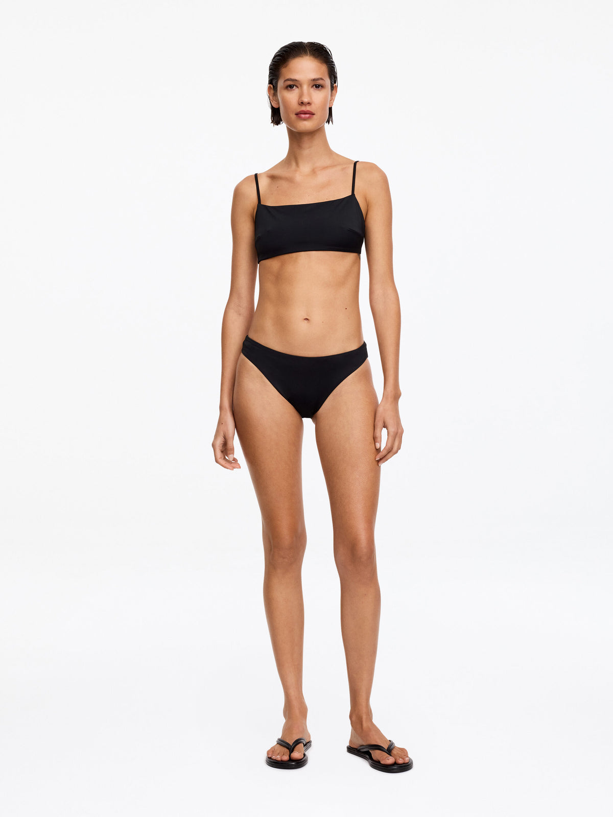 Sporty Bikini Top - Black - Image 2